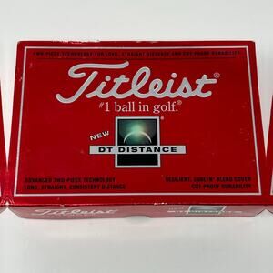 Lot of 12 Titleist DT Distance Golf Balls Golfer Golfing White Made In USA